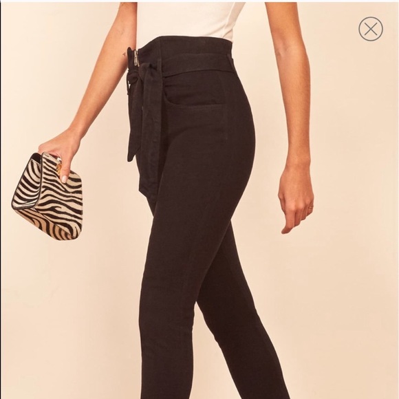 1HR FLASH SALE TODAY ONLY! Reformation Denim - Picture 2 of 4